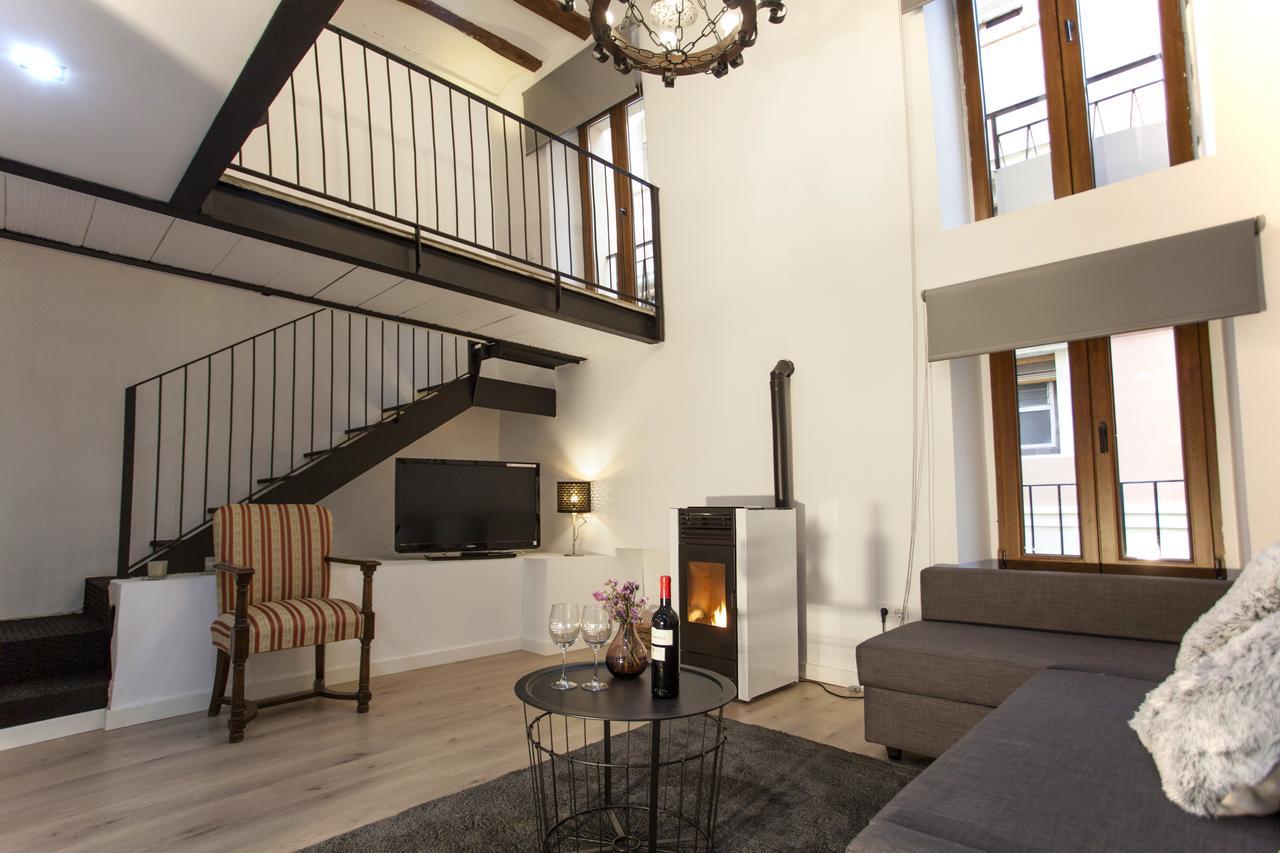 Casa Severina